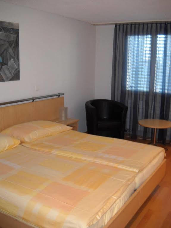 Hotel Flamatt Esterno foto