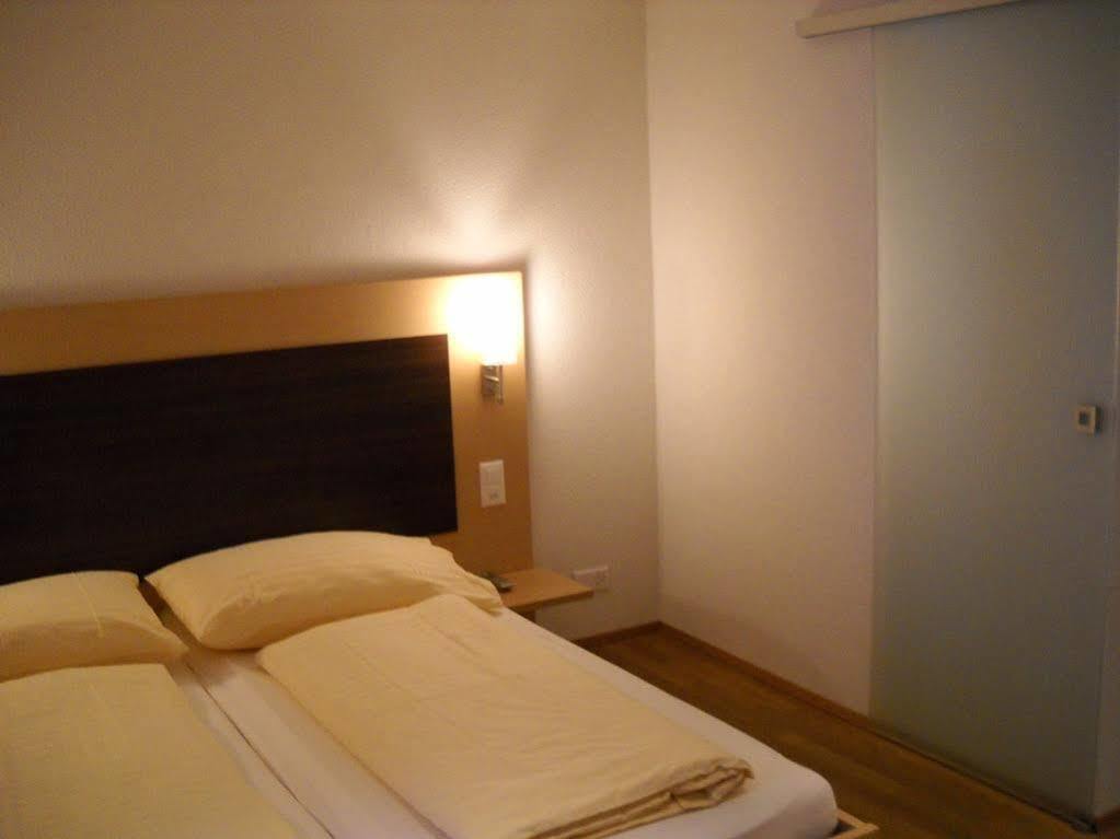 Hotel Flamatt Esterno foto